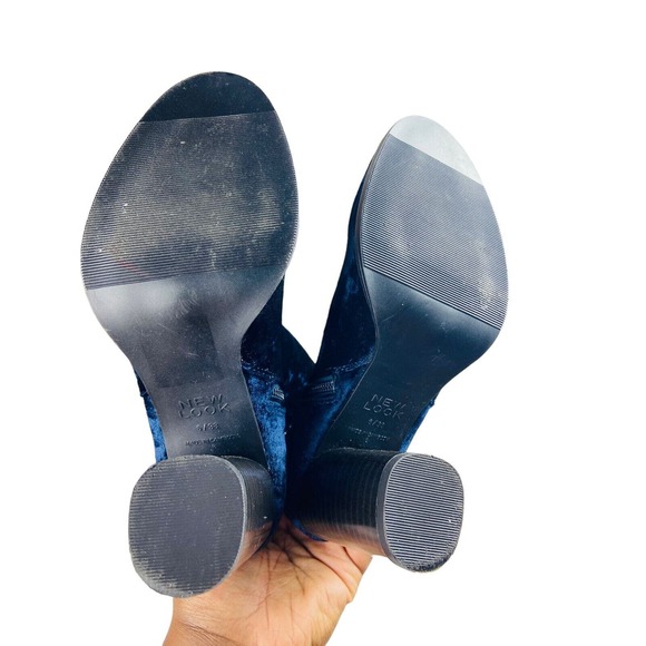 New Look Womens Velvet Blue Block Heel Ankle Suede Boots Size US  7.5 EU 38 - Picture 7 of 9